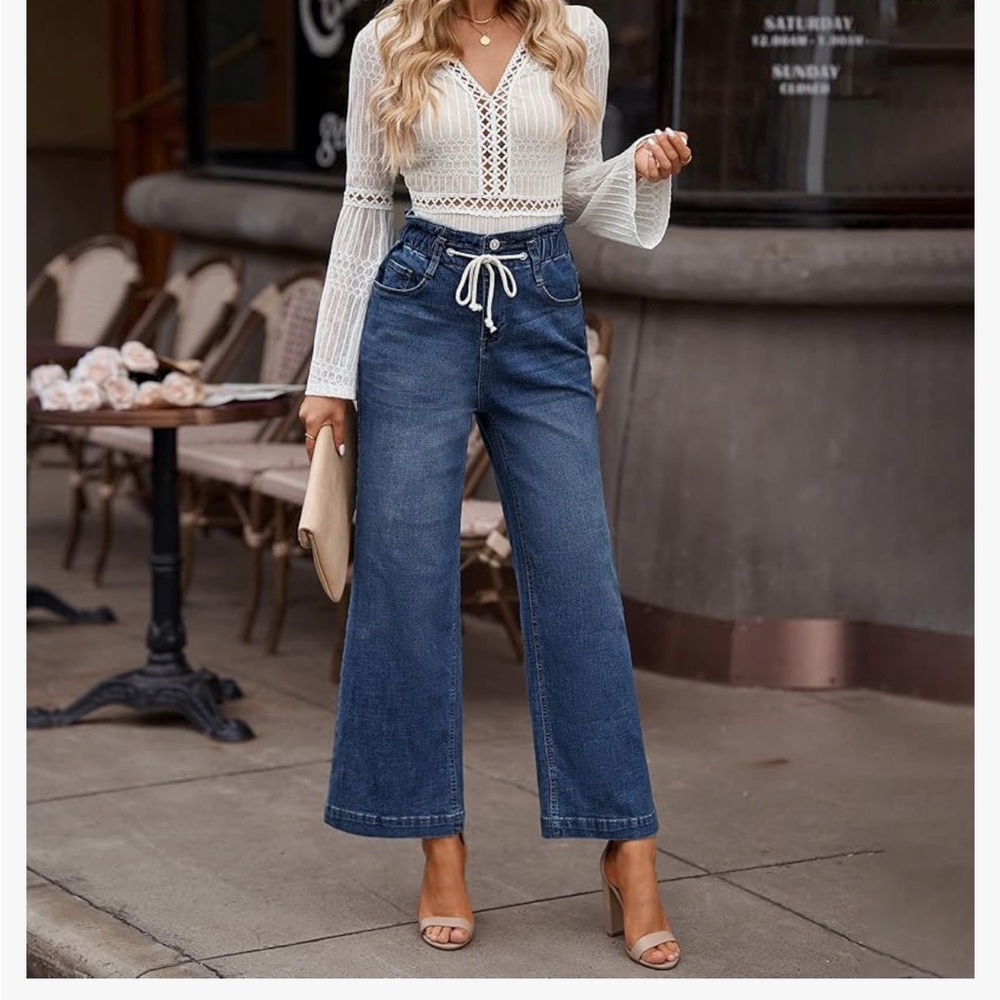 High-Waisted wide flare Blue Jeans